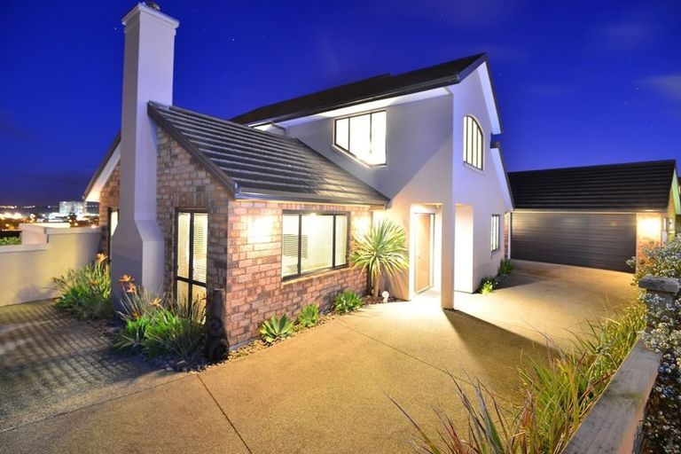 Photo of property in 51 The Ritz, Orewa, 0931