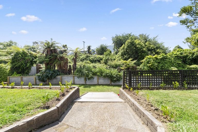 Photo of property in 78 Blomfield Street, Pukehangi, Rotorua, 3015