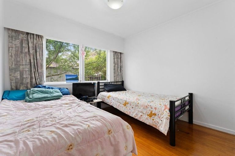 Photo of property in 97 Rathgar Road, Henderson, Auckland, 0610