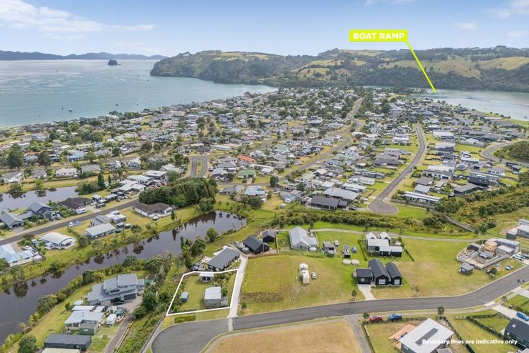 Photo of property in 24 Oliver Leighs Drive, Cooks Beach, 3591