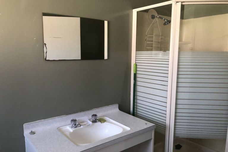 Photo of property in 18 Goulter Street, Seddon, 7210