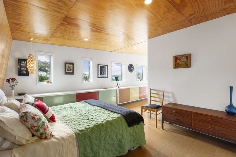 Photo of property in 22 High Street, Island Bay, Wellington, 6023