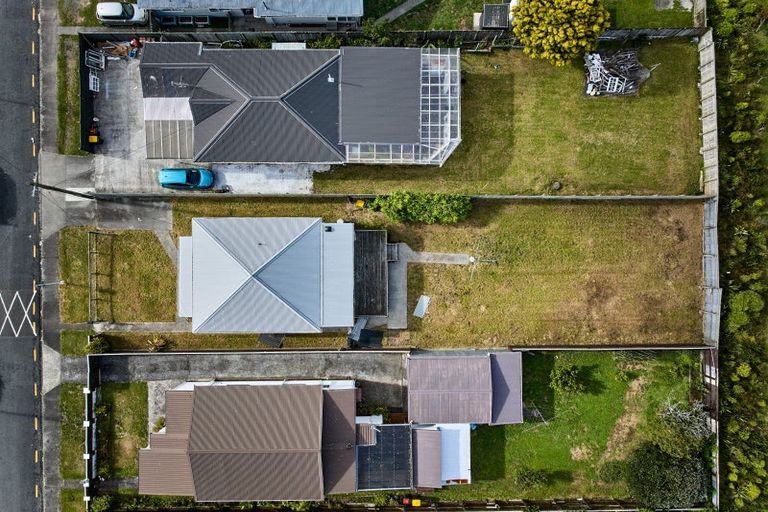 Photo of property in 40 York Street, Moera, Lower Hutt, 5010