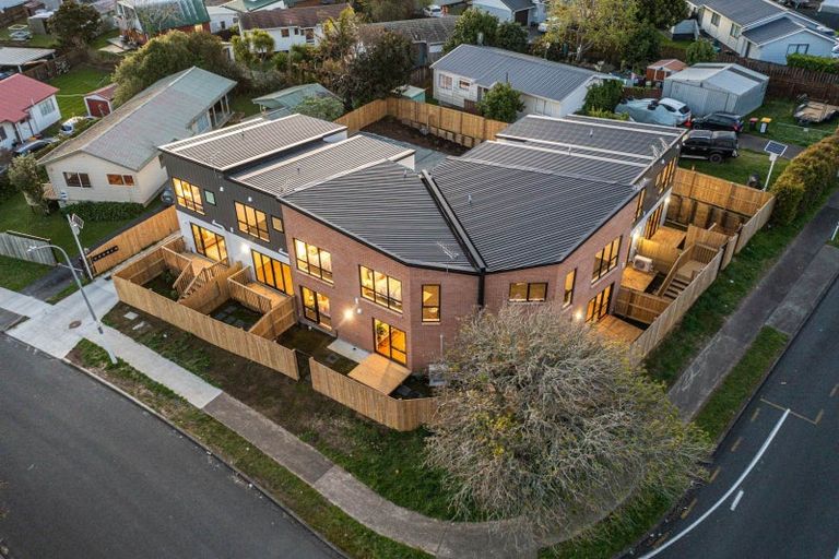 Photo of property in 1a Bellville Drive, Clendon Park, Auckland, 2103