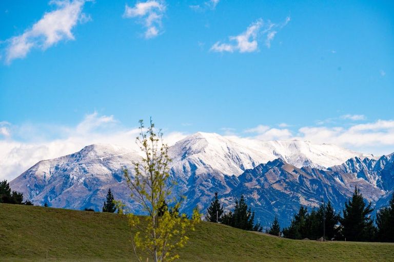 Photo of property in Northlake, 10 Erewhon Crescent, Wanaka, 9305