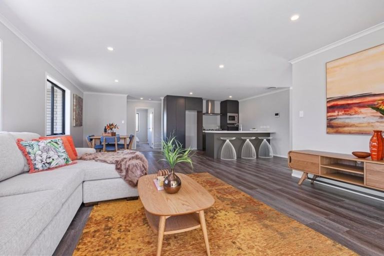 Photo of property in 21 Downer Access Road, Kaukapakapa, 0873