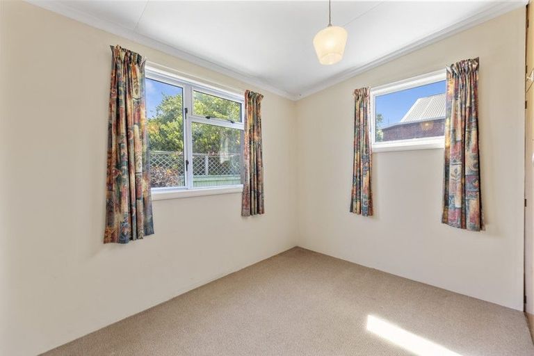 Photo of property in 28d Hargest Crescent, Saint Kilda, Dunedin, 9012