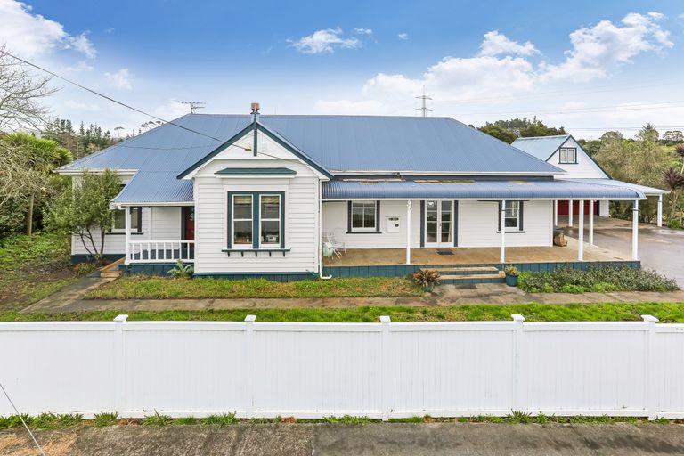 Photo of property in 152 Ararimu Road, Ramarama, Drury, 2579