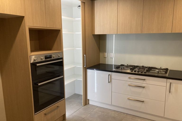 Photo of property in 41a Woodmancote Road, Khandallah, Wellington, 6035