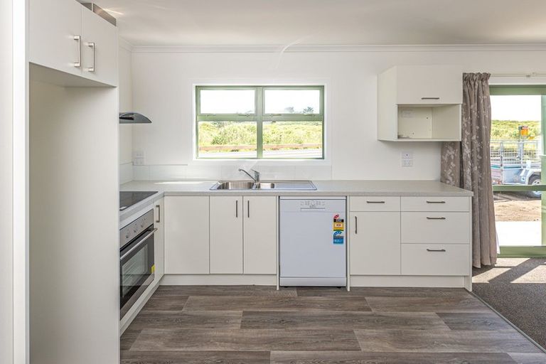 Photo of property in 34 Rogers Street, Castlecliff, Whanganui, 4501