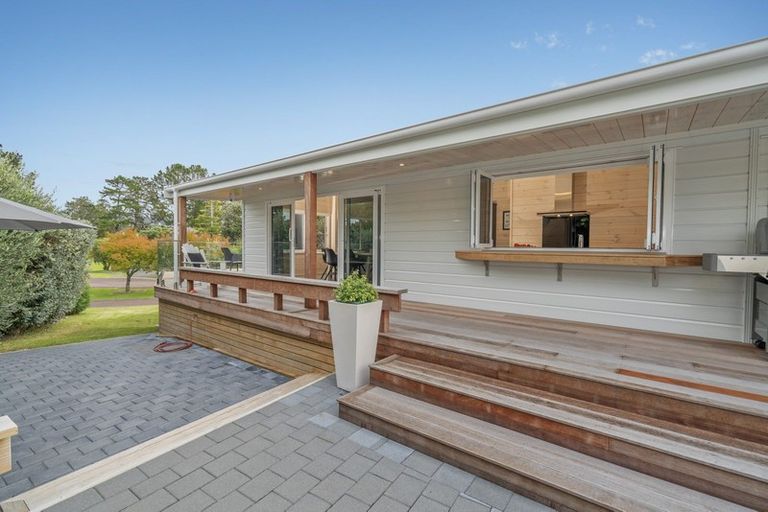 Photo of property in 35 Pleasant Place, Pauanui, Hikuai, 3579