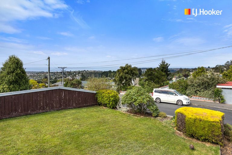 Photo of property in 17 Salmond Street, Halfway Bush, Dunedin, 9010