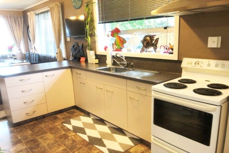 Photo of property in 7 Grenville Street, Levin, 5510