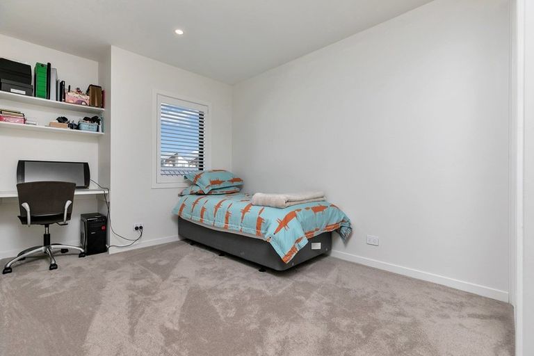 Photo of property in 14 Jack Seabrook Road, Hobsonville, Auckland, 0616