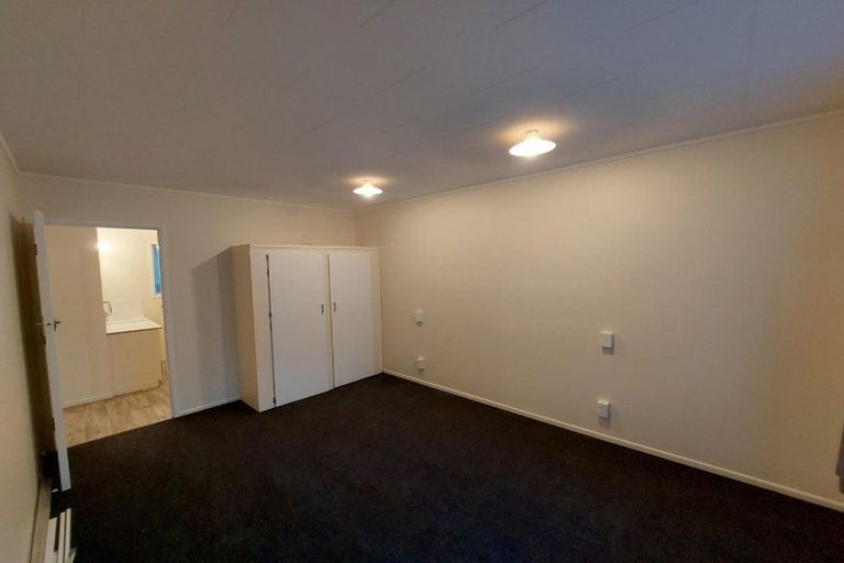 Photo of property in 2/13 Blagdon Road, Blagdon, New Plymouth, 4310