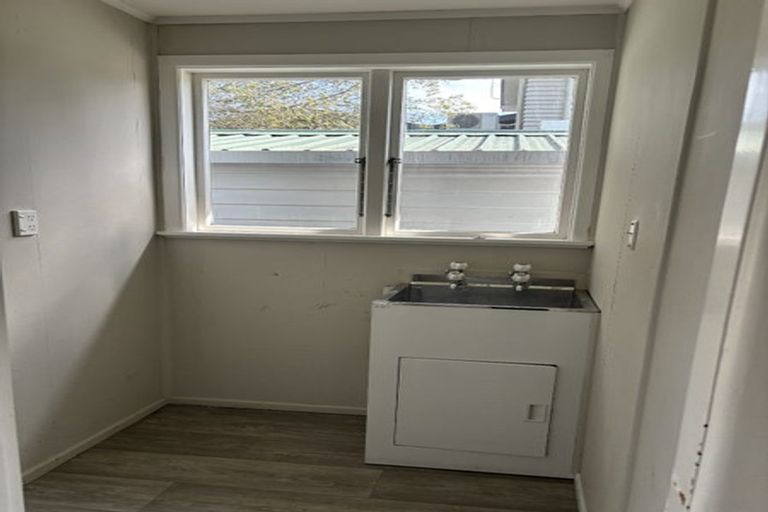 Photo of property in 28 Johnsview Terrace, Hillcrest, Hamilton, 3216