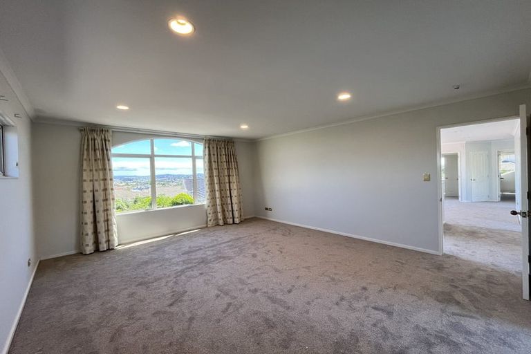 Photo of property in 28 Ardagh Place, Dannemora, Auckland, 2016