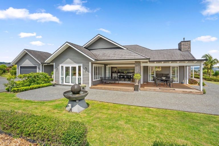 Photo of property in 14 Summerfield Way, Parahaki, Whangarei, 0112
