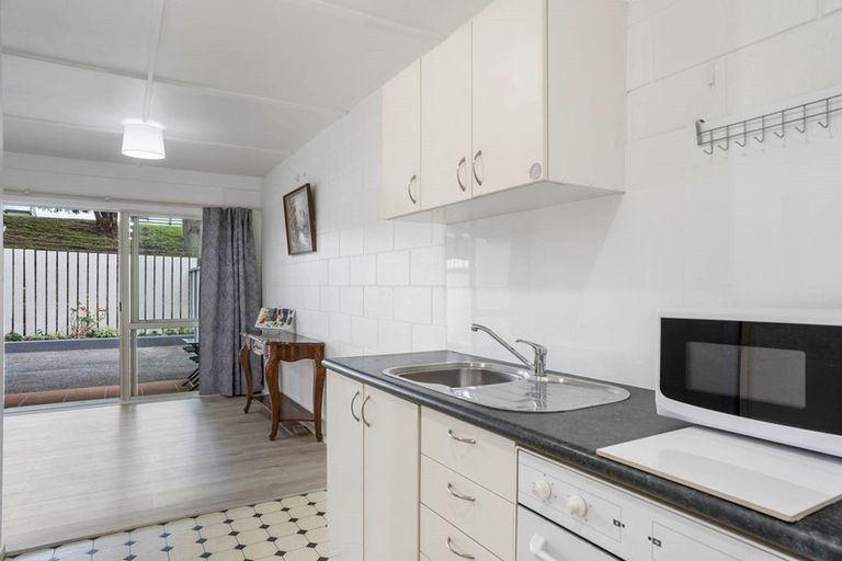 Photo of property in 3/37 Ireland Road, Mount Wellington, Auckland, 1060