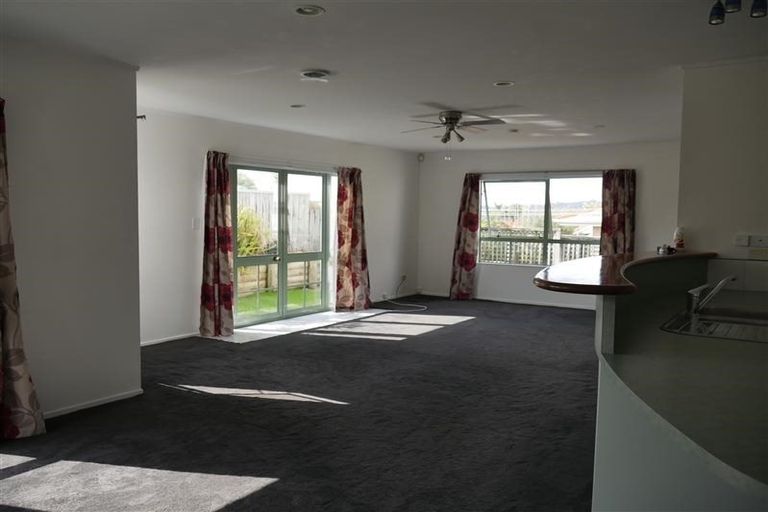 Photo of property in 27a Ridgeway Drive, Te Kamo, Whangarei, 0112