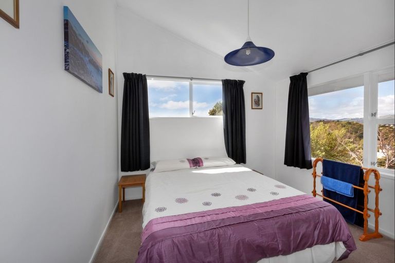Photo of property in 35 Discovery Drive, Whitby, Porirua, 5024