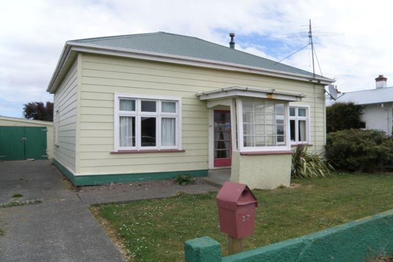 Photo of property in 37 Lowe Street, Avenal, Invercargill, 9810