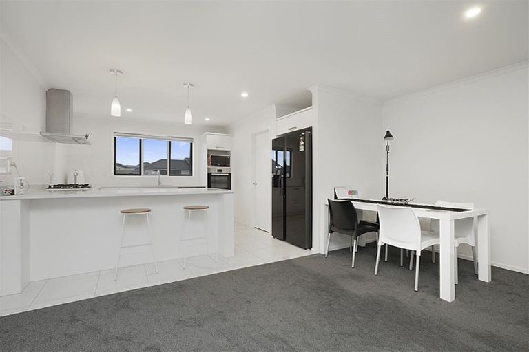 Photo of property in 43 Batten Drive, Flagstaff, Hamilton, 3210