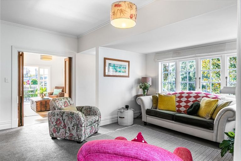 Photo of property in 1/21 Church Street, Devonport, Auckland, 0624