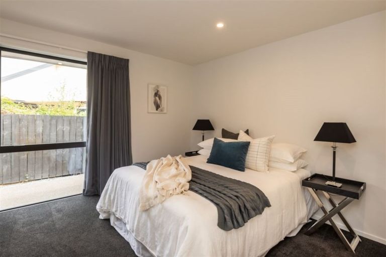 Photo of property in 9 Willowbrook Place, Fendalton, Christchurch, 8052
