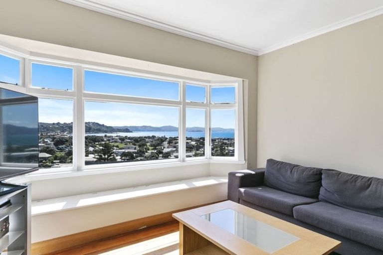 Photo of property in 57 Mantell Street, Seatoun, Wellington, 6022