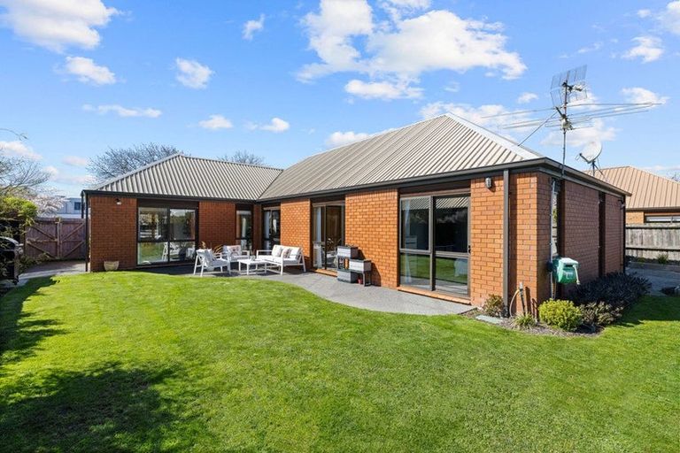 Photo of property in 184 Hawthornden Road, Avonhead, Christchurch, 8042