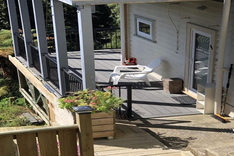 Photo of property in 33 Mortimer Terrace, Aro Valley, Wellington, 6021