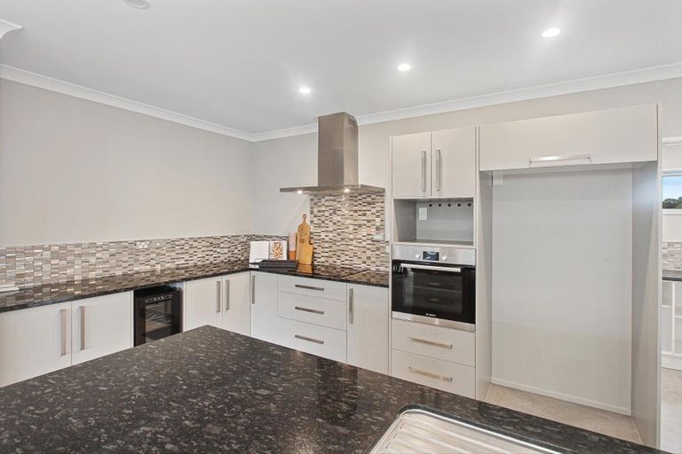 Photo of property in 41 Anselmi Ridge Road, Pukekohe, 2120