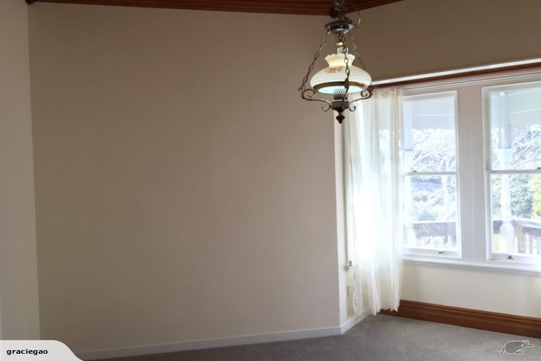 Photo of property in 182 Gills Road, Albany Heights, Auckland, 0632