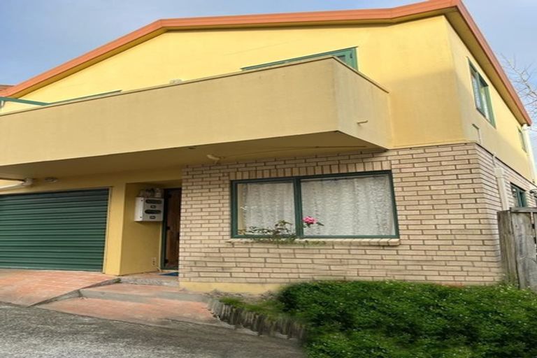 Photo of property in 59j Astley Avenue, New Lynn, Auckland, 0600