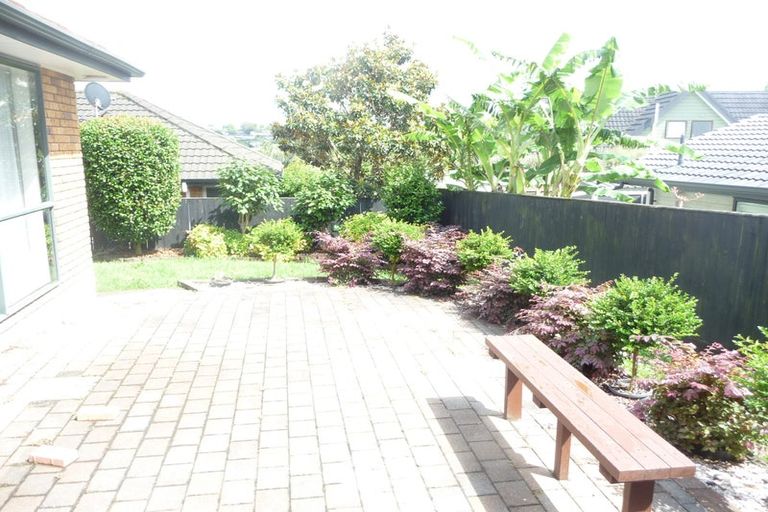 Photo of property in 1/55 Whitford Road, Botany Downs, Auckland, 2014