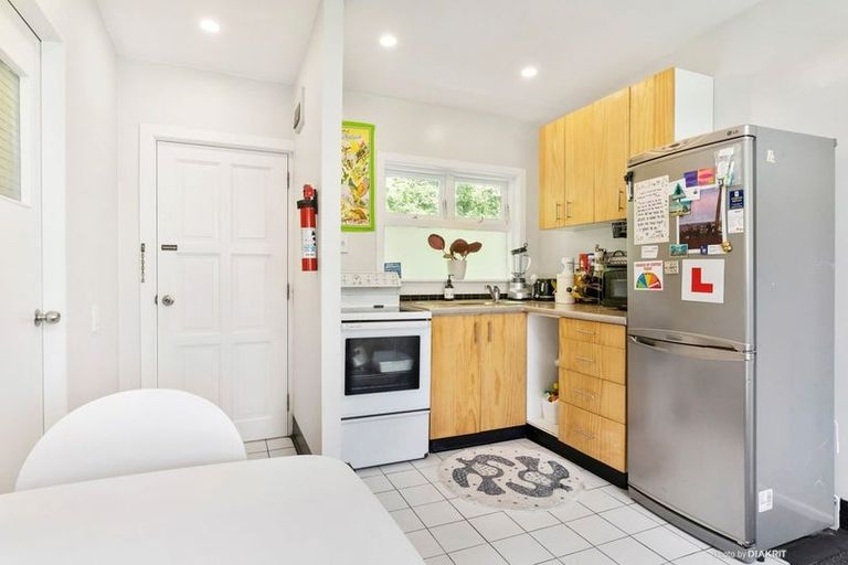 Photo of property in Parkland Flats, 17/51 Adams Terrace, Kelburn, Wellington, 6021