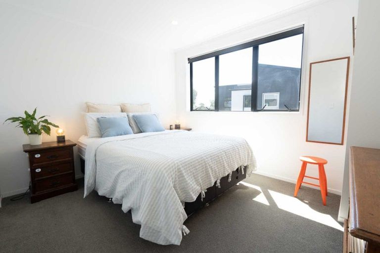 Photo of property in 12 Mayfly Lane, Hobsonville, Auckland, 0616