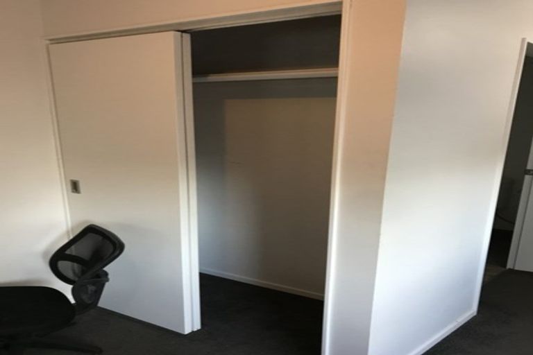 Photo of property in 2/7 Snead Place, Hamilton East, Hamilton, 3216