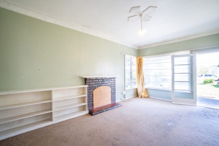 Photo of property in 2 Terrace Street, Roslyn, Palmerston North, 4414