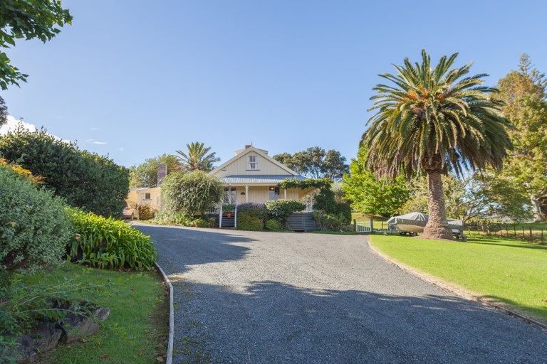 Photo of property in 2 Tasman Street, Mangonui, 0420