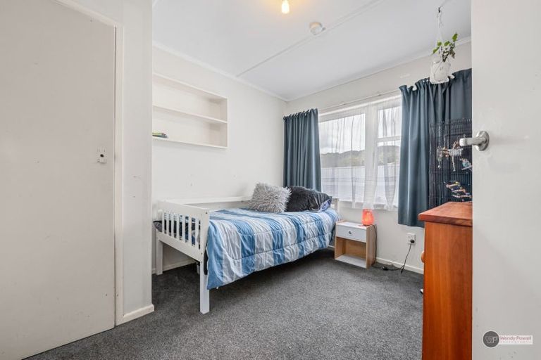 Photo of property in 4 Rata Street, Wainuiomata, Lower Hutt, 5014