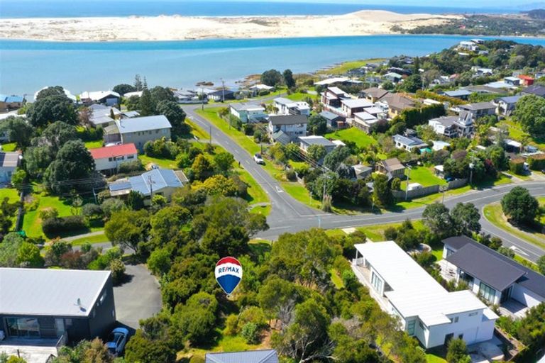Photo of property in 38 Moir Point Road, Mangawhai Heads, Mangawhai, 0505