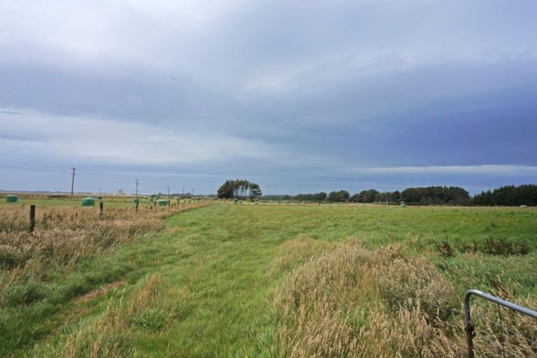 Photo of property in 1486 Bluff Highway, Greenhills, Invercargill, 9877