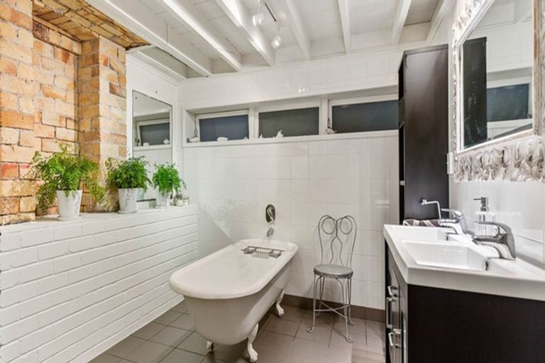 Photo of property in 1 Winn Road, Freemans Bay, Auckland, 1011