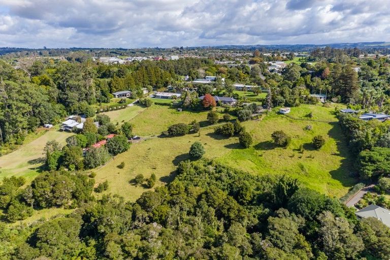 Photo of property in 73 Hone Heke Road, Kerikeri, 0230