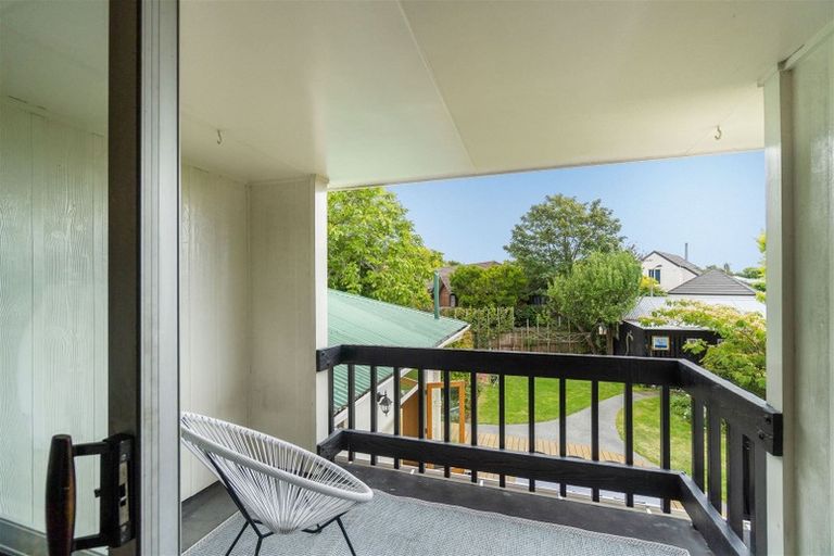 Photo of property in 53 Beckford Road, Saint Martins, Christchurch, 8022