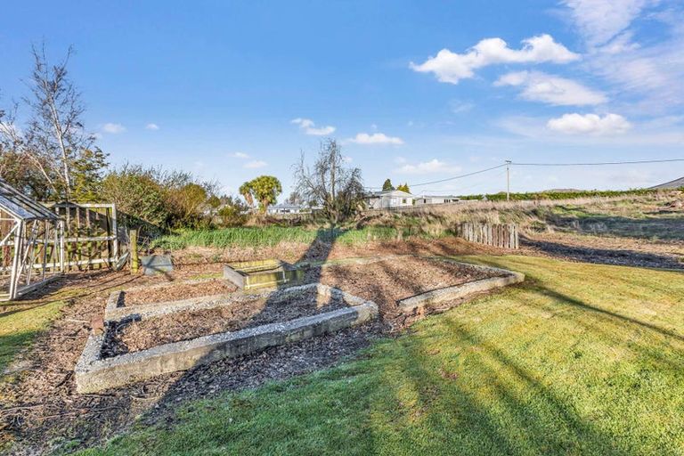 Photo of property in 17 Gorge Road, Clinton, 9534