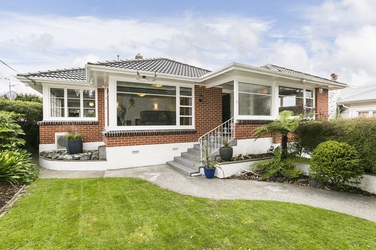Photo of property in 11 Lincoln Avenue, Epuni, Lower Hutt, 5011