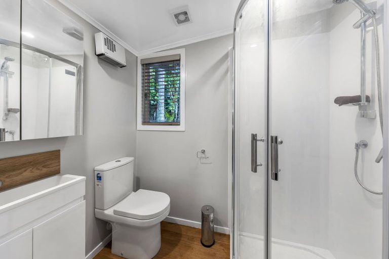 Photo of property in 45 Park Road, Titirangi, Auckland, 0604